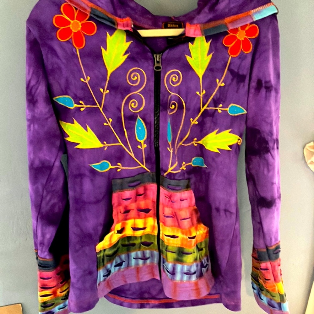 New without tags rainbow hoodie